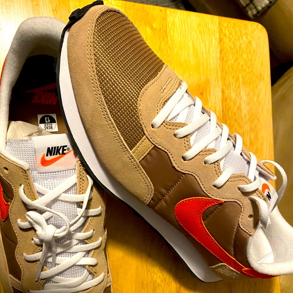 Nike Challenger OG *Brand New Alert*